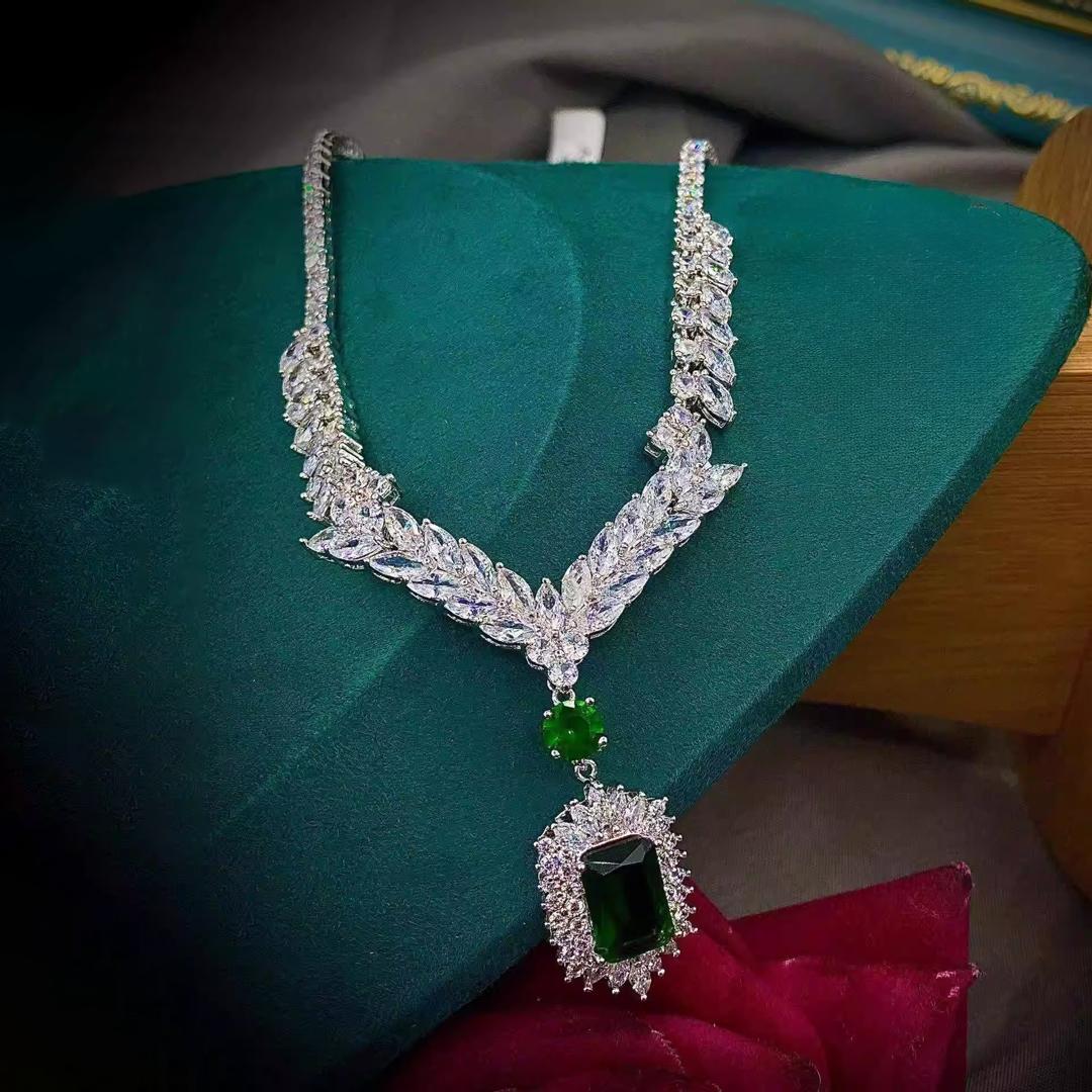 Cross- border Douyin popular necklace jewelry set simple photo studio zircon pendant gemstone with earrings jewelry set